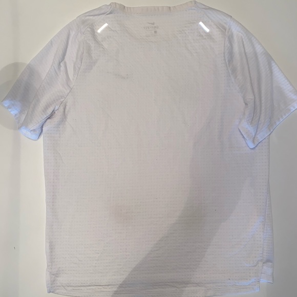 Men’s Nike Dri-Fit Top - Picture 3 of 3